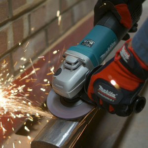 Makita 9556HB Máy mài góc(100mm/840w/công tắc đuôi)